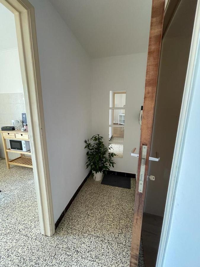 Appartement dans un beau quartier à Anderlecht Bruxelles Extérieur photo